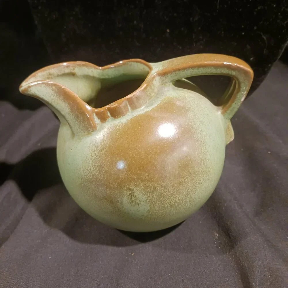 Francoma Small Pitcher - Picture 4 of 9